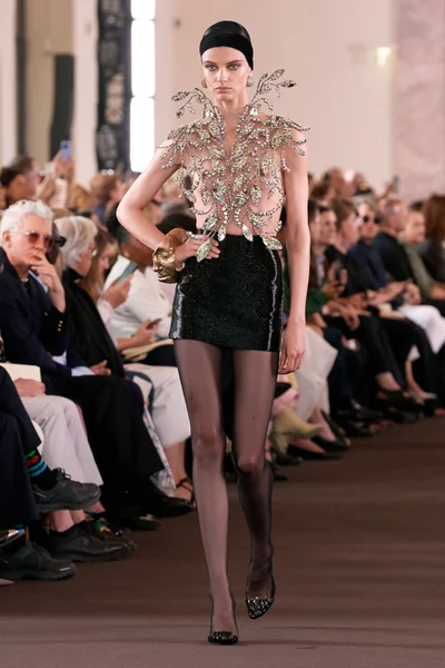 Look 20